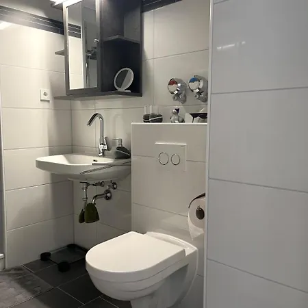 Haus Adolfstrasse, App 16 Apartamento *