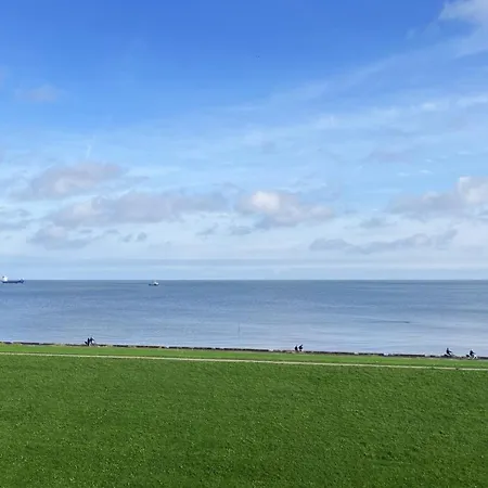 Ad 16 / Nordseewellen كوكسهافن